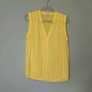 Splendid Yellow Loose Sleeveless Top